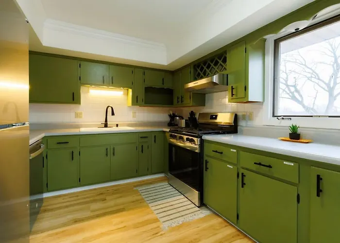Cozy Long Near Downtown And Workspace Ferienhaus *