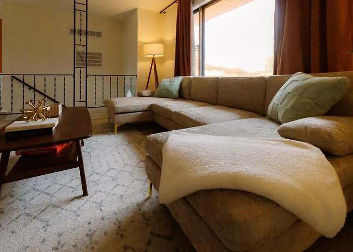 Cozy Long Near Downtown And Workspace *