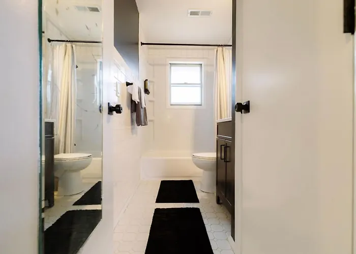 Cozy Long Near Downtown And Workspace *
