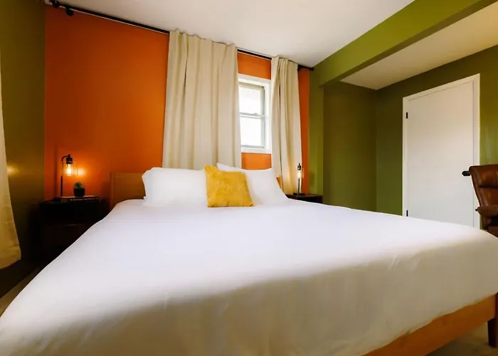 Cozy Long Near Downtown And Workspace * Peoria