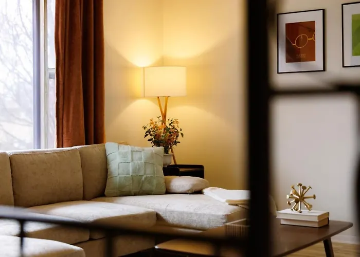 Cozy Long Near Downtown And Workspace Ferienhaus Peoria